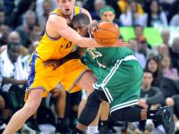 开云体育app-勇士主场获胜，凯尔特人落败无助