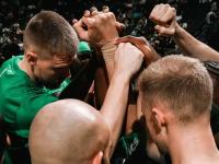 开云体育中国-勇士后卫失准，凯尔特人客场惨败