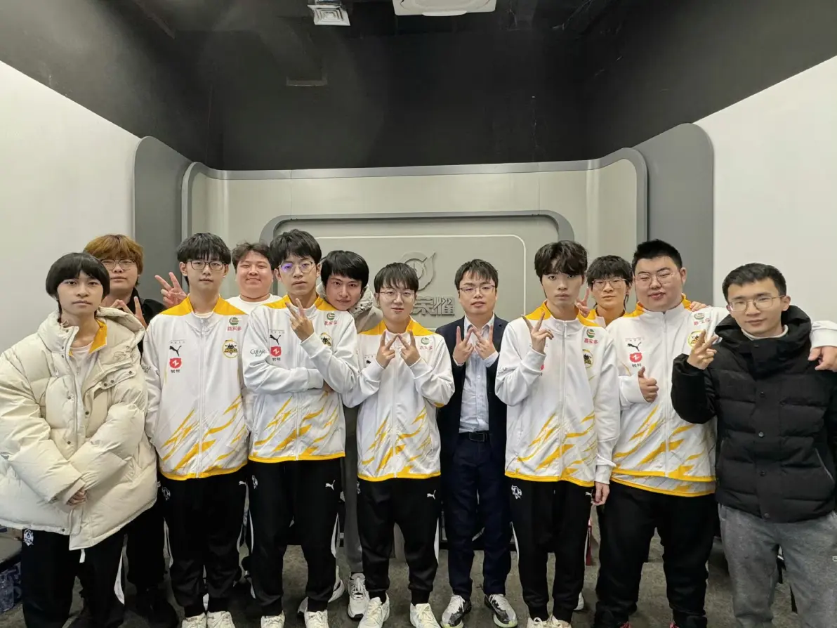 狼队再次在比赛中打出好成绩