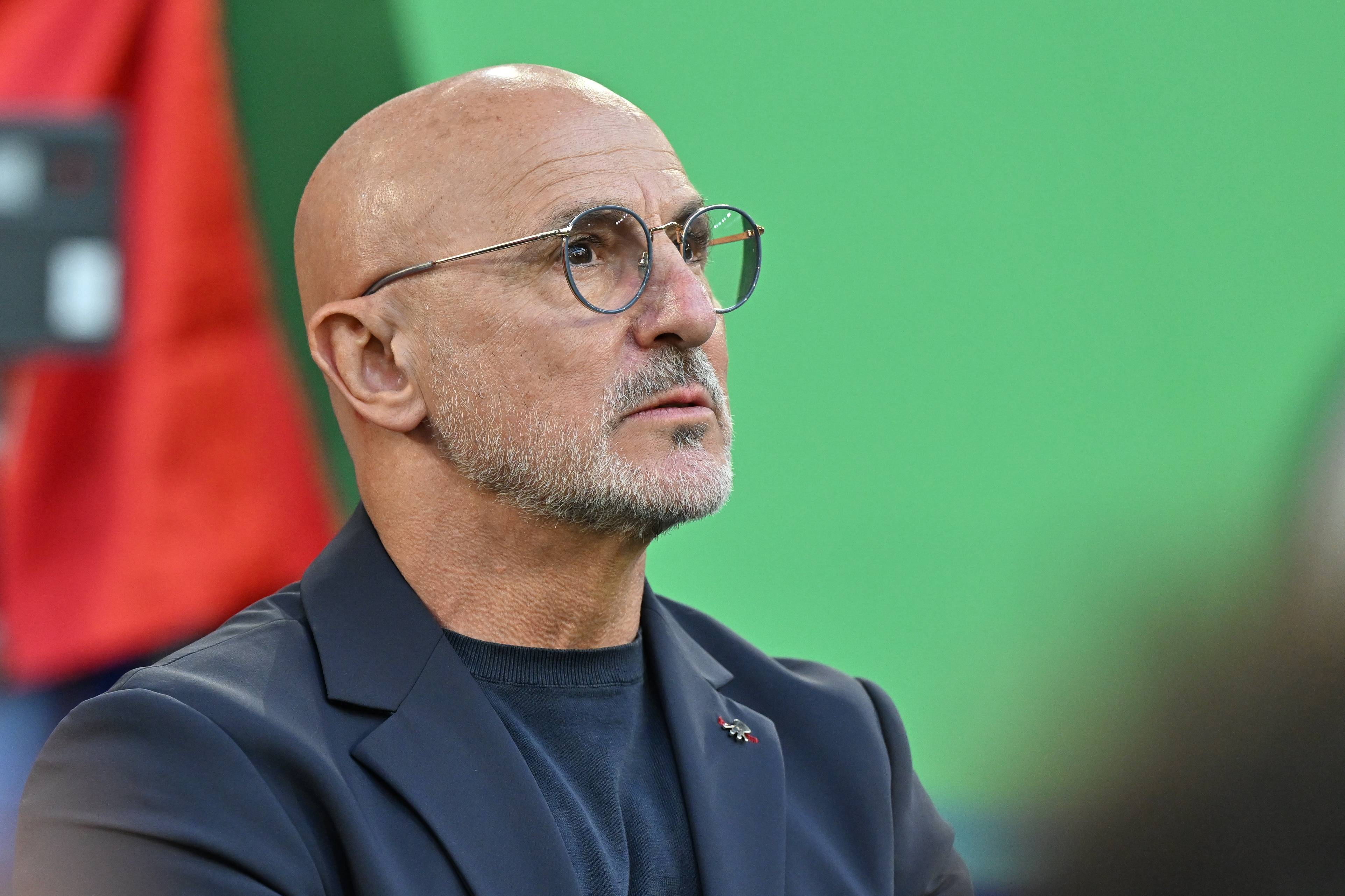 包含西班牙球队确定新队长,精神面貌焕发的词条 包含西班牙球队确定新队长,精神面貌焕发的词条