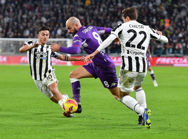 完胜佛罗伦萨,赛季首胜 完胜佛罗伦萨,赛季首胜