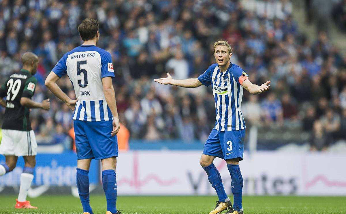 关于柏林赫塔队展现出色表现，获得胜利的信息