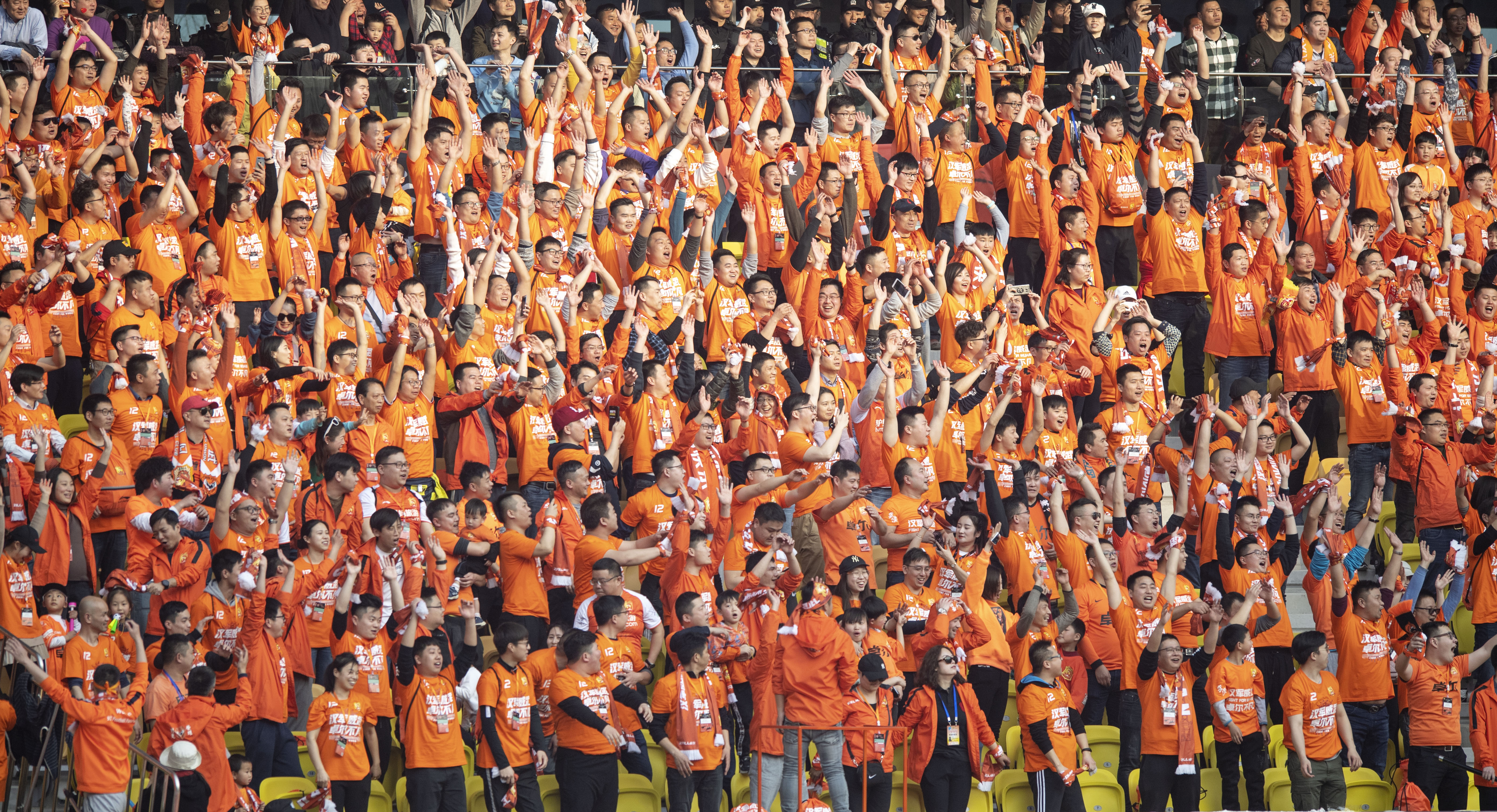 关于北京人和客场战胜武汉卓尔，抢得关键三分的信息