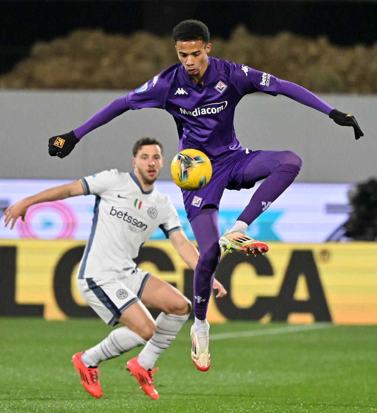 佛罗伦萨客场不敌国际米兰，欧战资格面临考验的简单介绍