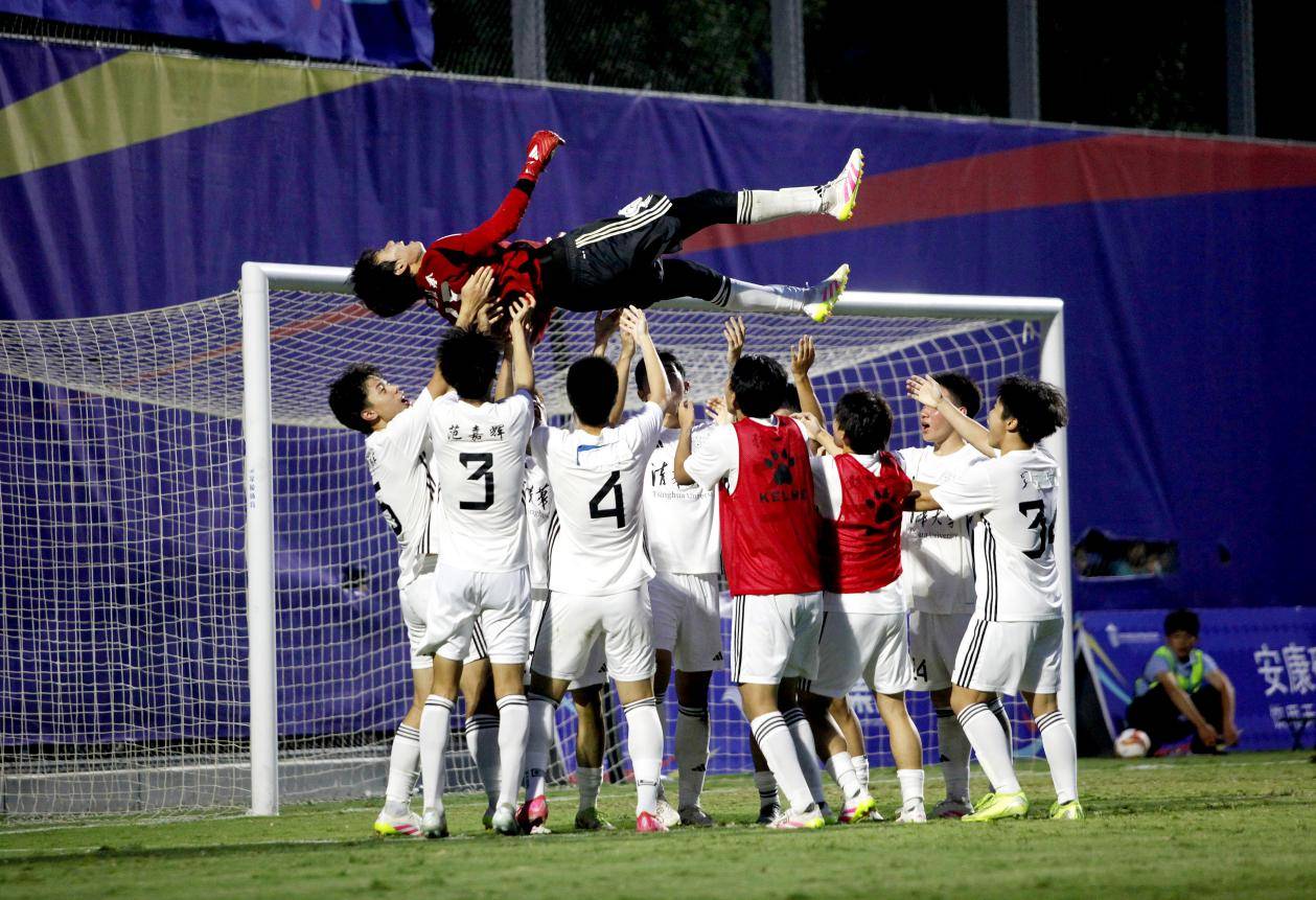 国内足球赛事热度不减,精彩纷呈 国内足球赛事热度不减,精彩纷呈