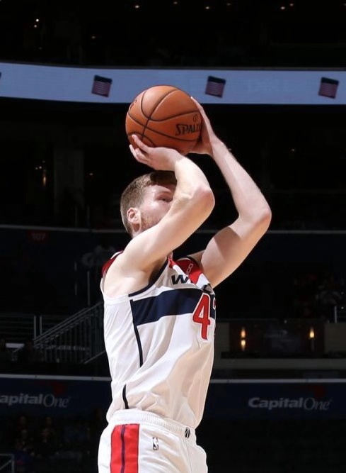 包含拉脱维亚田径选手刷新自己纪录的词条 包含拉脱维亚田径选手刷新自己纪录的词条