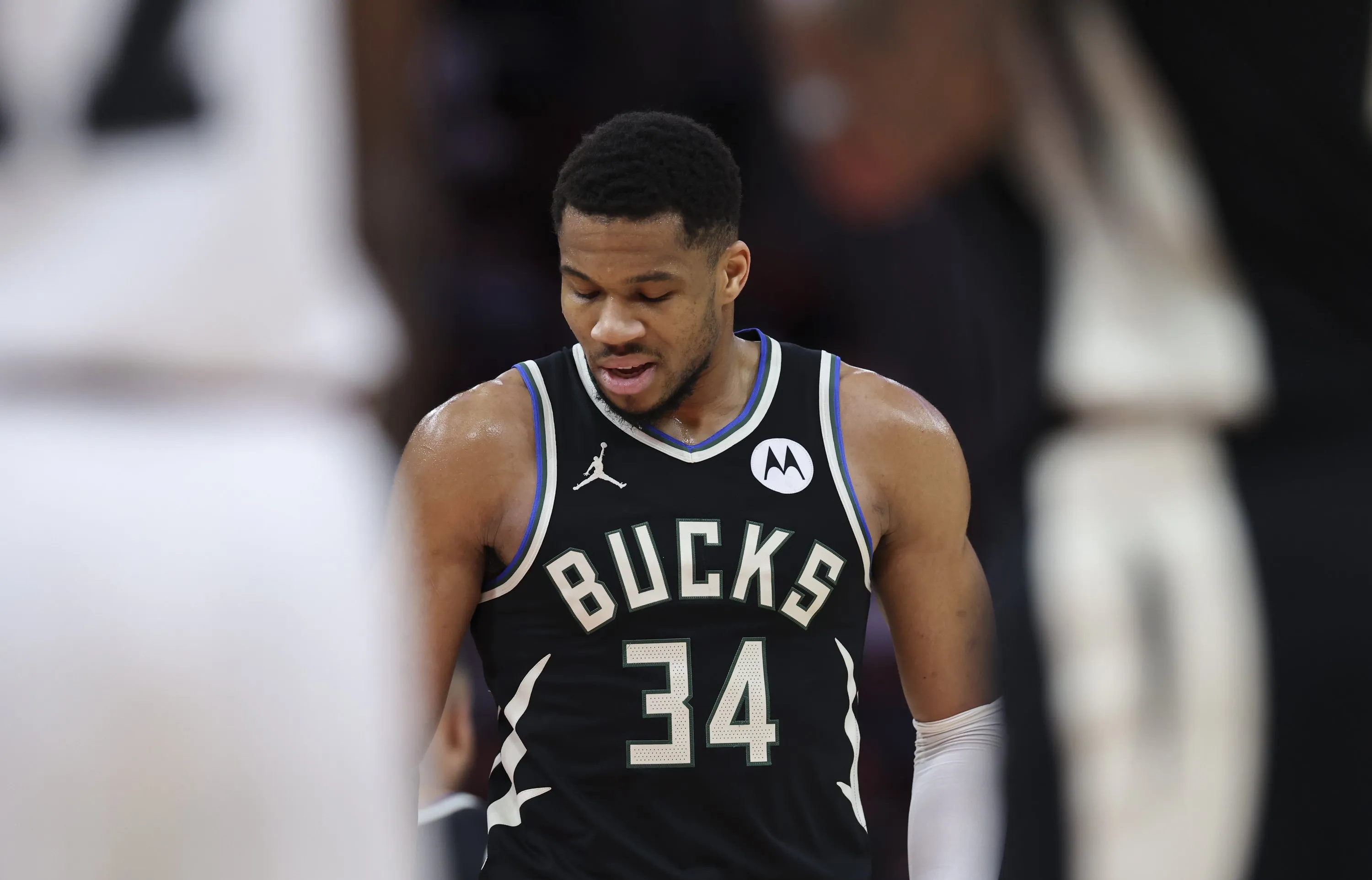 爵士胜掘金，领先优势