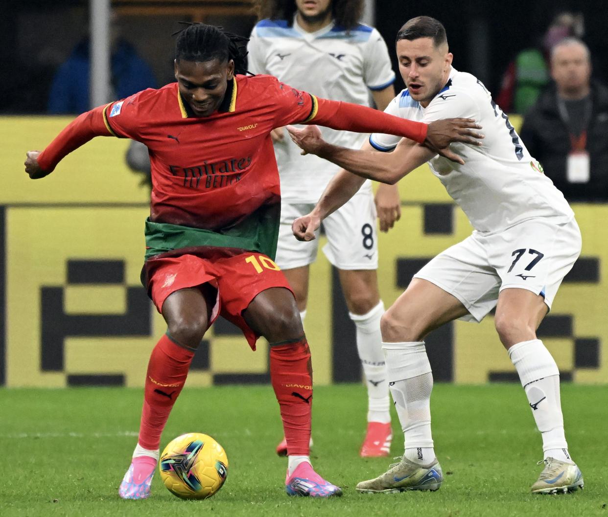 关于意甲球队拉齐奥与国际米兰在激烈比赛中战平的信息 关于意甲球队拉齐奥与国际米兰在激烈比赛中战平的信息