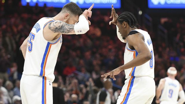 爵士不敌开拓者,遭遇两连败 爵士不敌开拓者,遭遇两连败