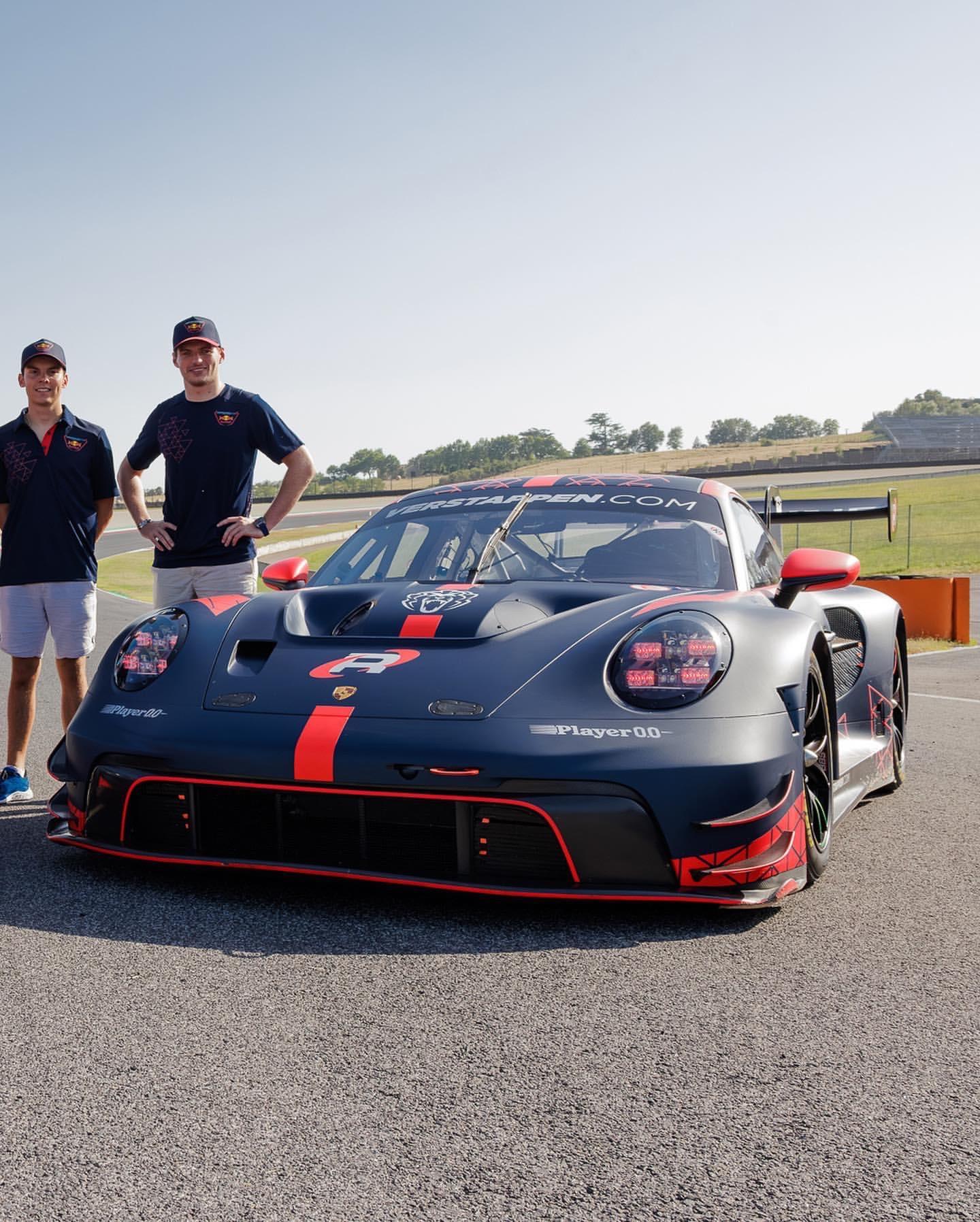 索伯车队轻取梅赛德斯，维斯塔潘点燃赛场的简单介绍