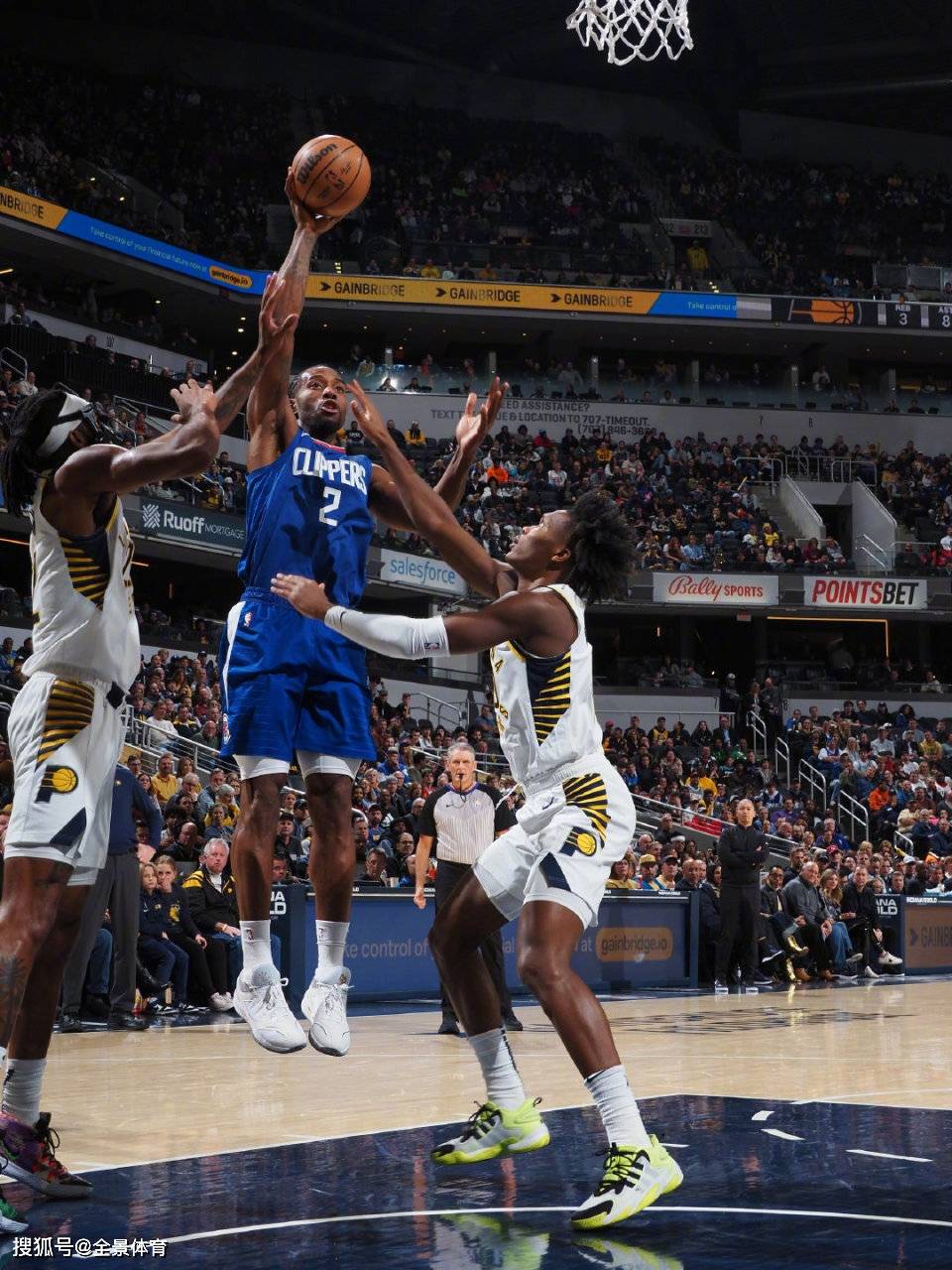 步行者险胜骑士，伦纳德惊艳四座的简单介绍